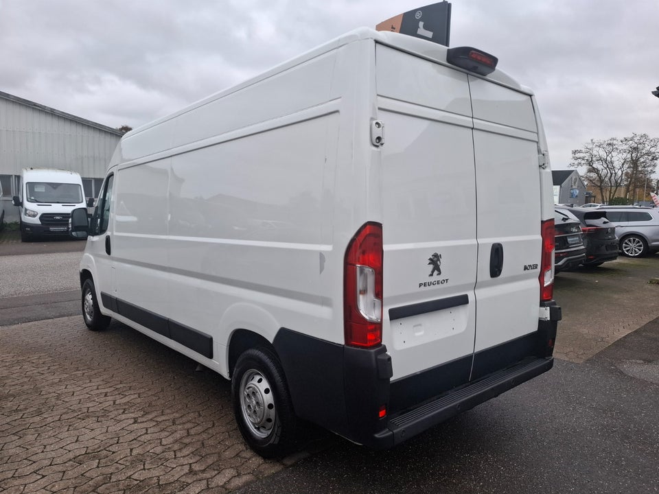 Peugeot Boxer 333 2,2 BlueHDi 165 L3H2 Premium