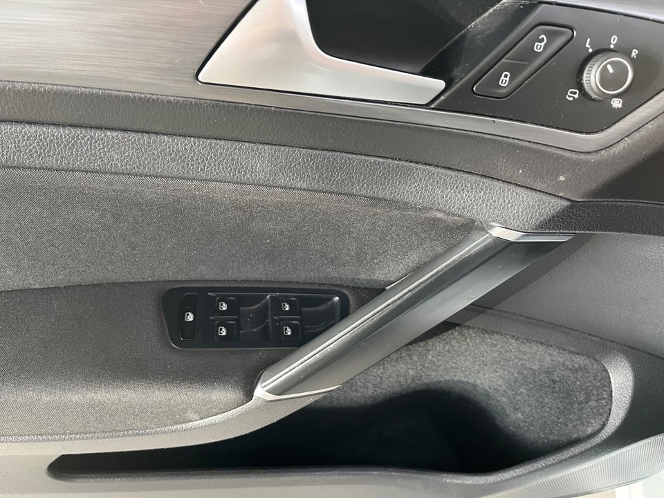 VW Golf VII 1,4 TSi 125 Comfortline Van 5d