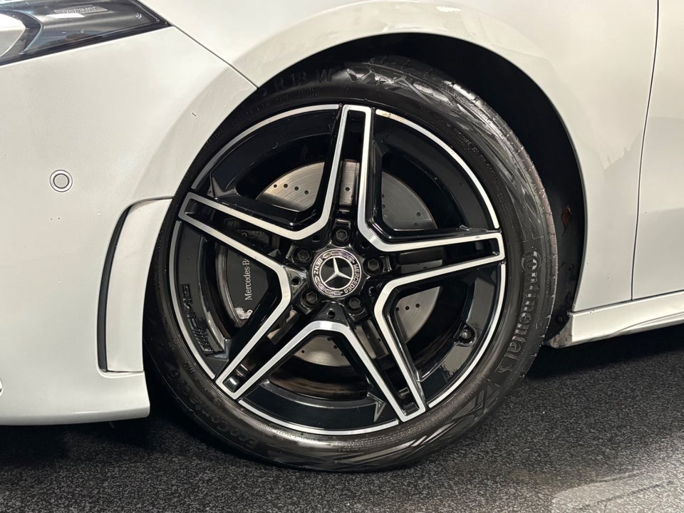 Mercedes A220 d 2,0 AMG Line aut. 5d