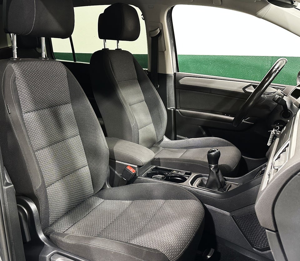 VW Touran 1,4 TSi 150 Comfortline 7prs 5d