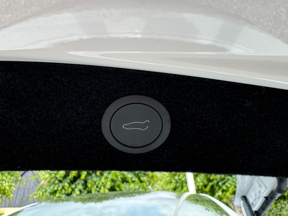 Tesla Model 3 RWD 4d