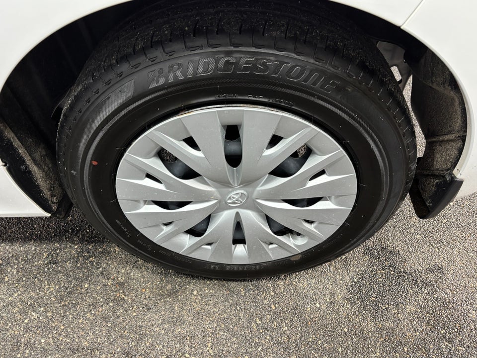Toyota Yaris 1,0 Essential Comfort 5d