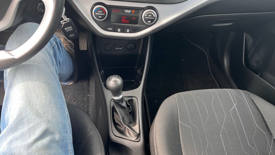 Kia Picanto 1,0 Collect Clim Cross 5d