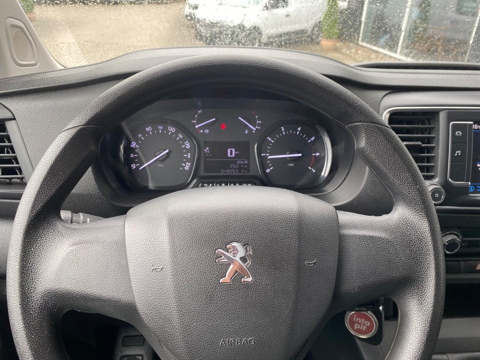 Peugeot Expert 2,0 BlueHDi 144 L3 Plus Van