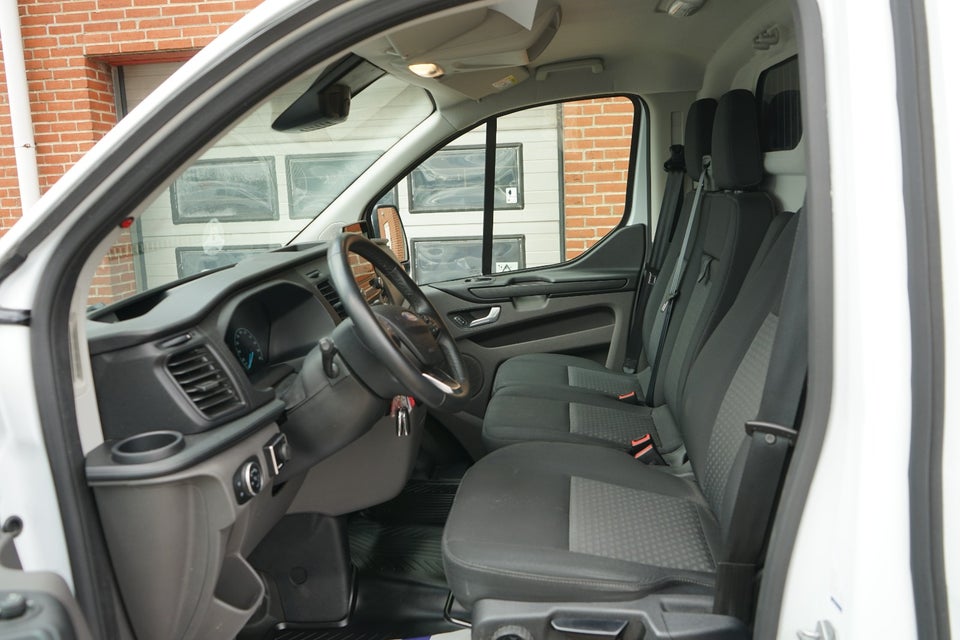 Ford Transit Custom 300L 2,0 TDCi 130 Trend