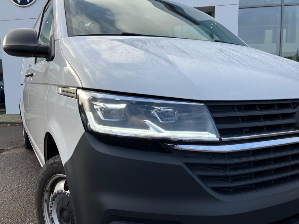 VW Transporter 2,0 TDi 204 Kassevogn DSG lang