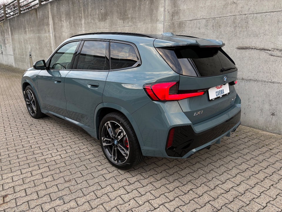 BMW iX1 eDrive20 M-Sport Pro 5d