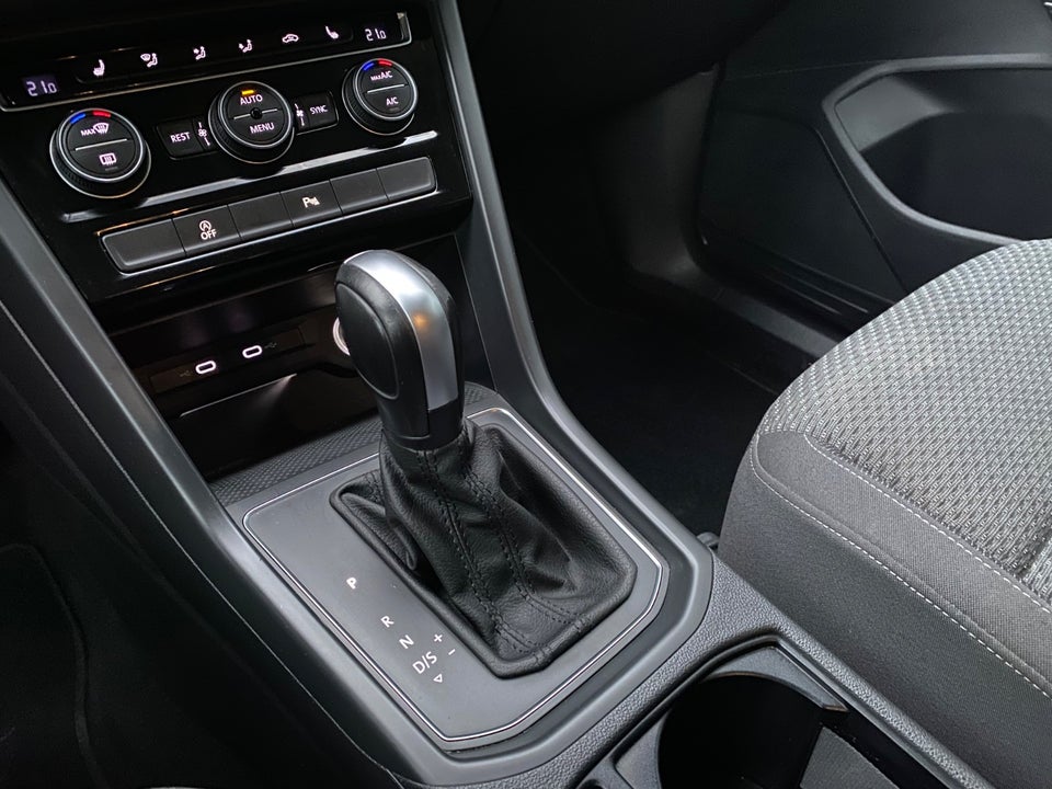 VW Touran 2,0 TDi 150 Comfortline DSG Van 5d