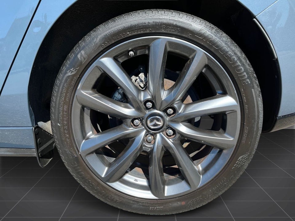 Mazda 3 2,0 SkyActiv-G 122 Sky 5d