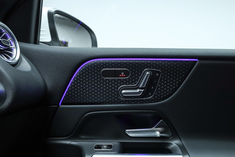 Mercedes EQB350 Progressive Advance Plus 4Matic 5d