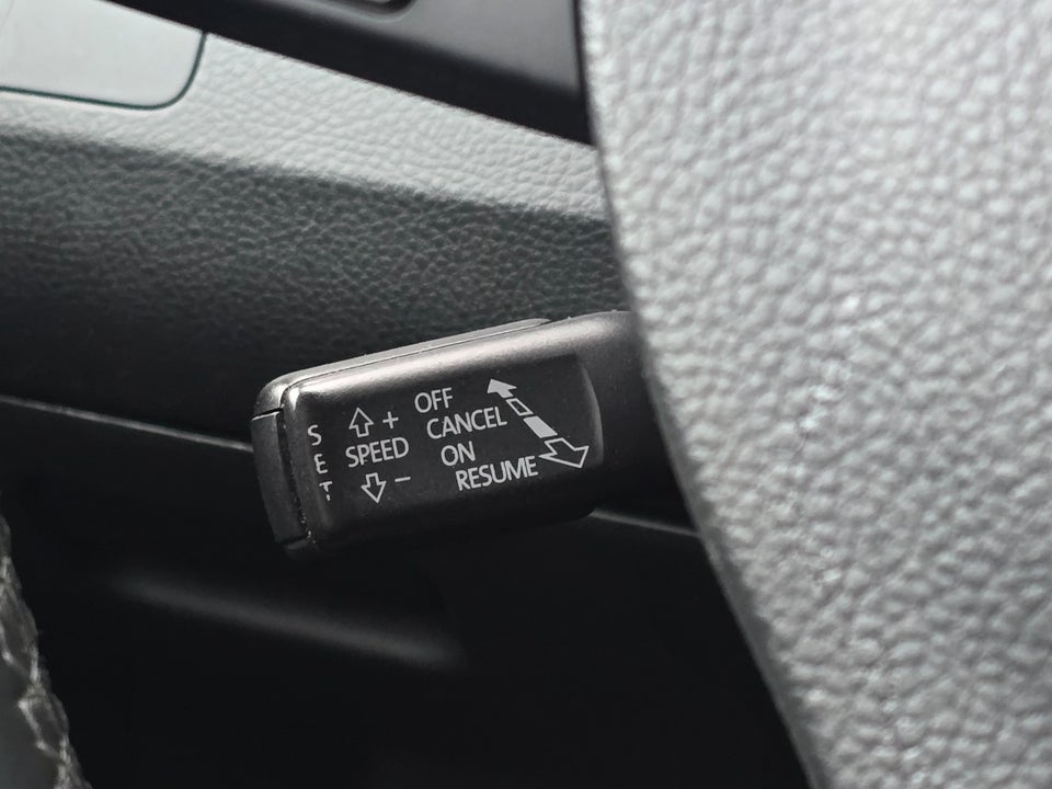 VW Passat 2,0 TDi 140 Comfortline Variant DSG BM 5d