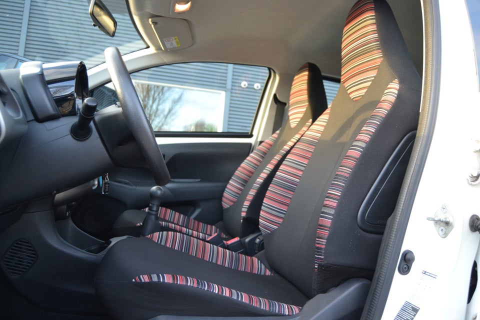 Citroën C1 1,2 PureTech Feel 5d