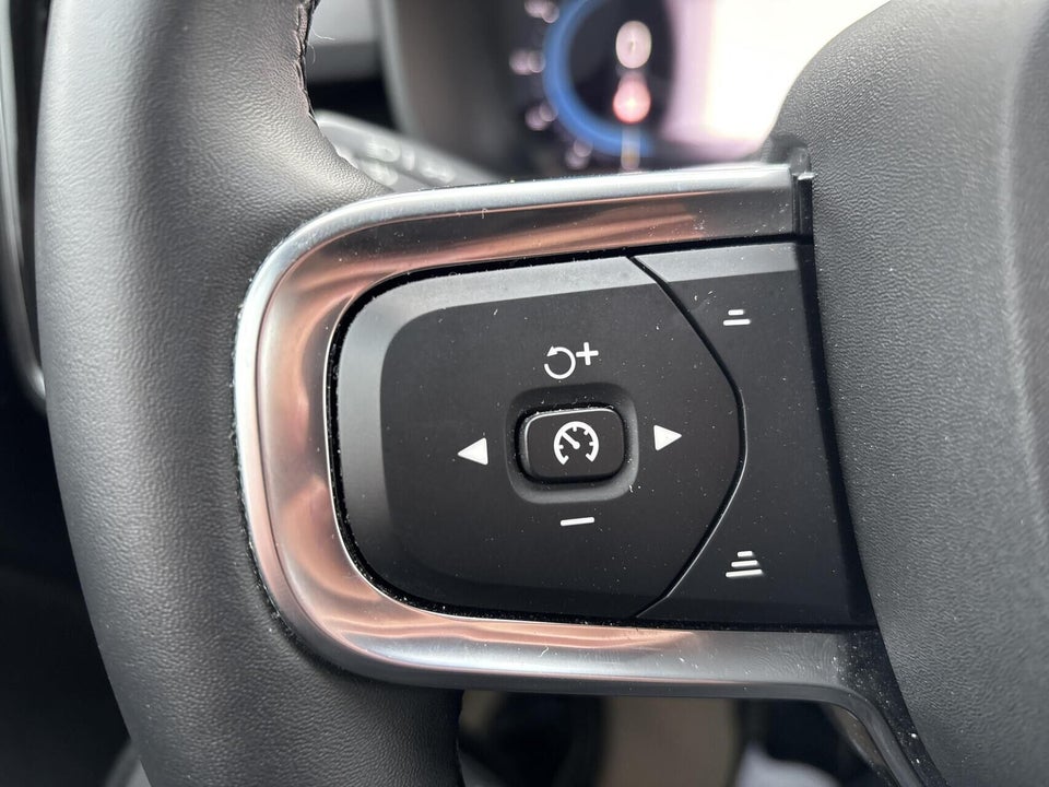 Volvo XC40 P6 ReCharge Core 5d