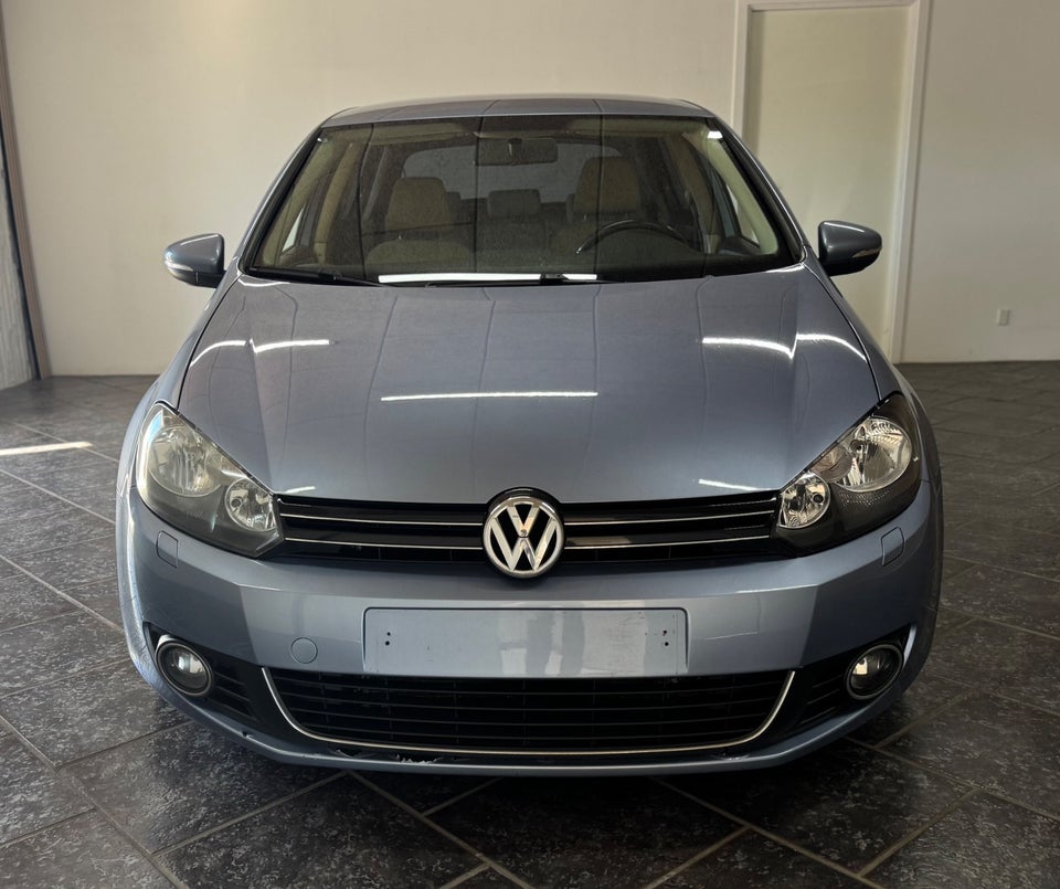 VW Golf VI 2,0 TDi 140 Highline 5d