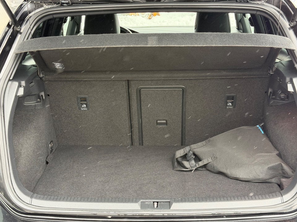 VW Golf VII 1,4 GTE DSG 5d