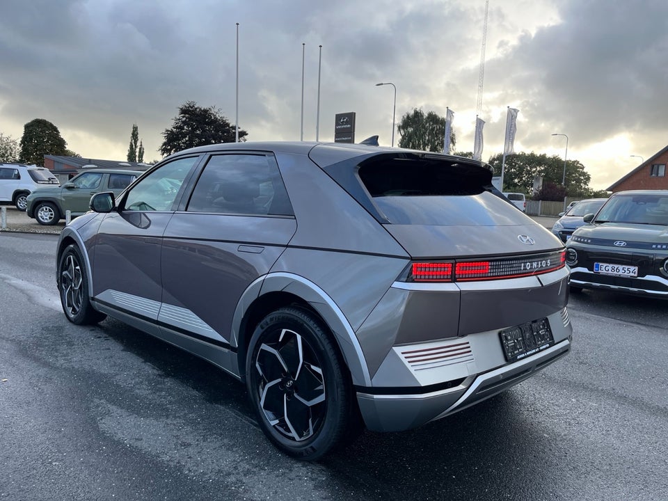 Hyundai Ioniq 5 73 Advanced Van 5d