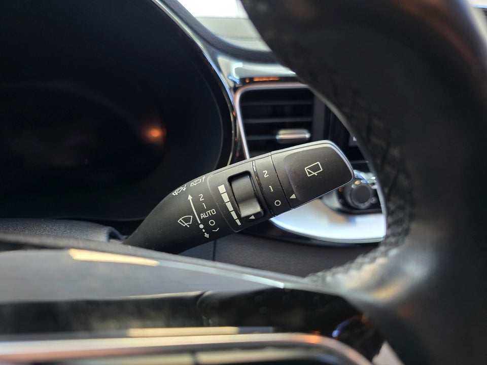 Kia Ceed 1,6 PHEV Upgrade SW DCT 5d