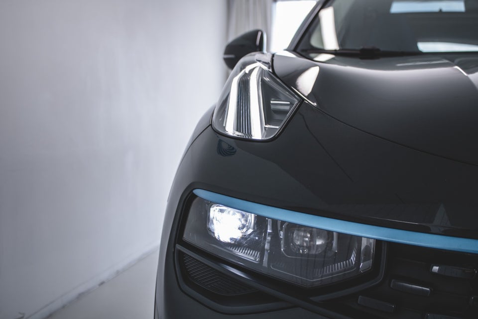 Lynk & Co 01 1,5 PHEV 5d