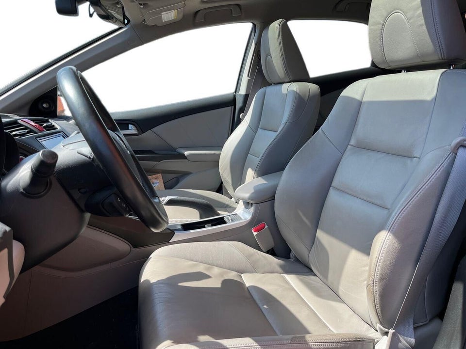 Honda Civic 1,8 i-VTEC Executive 5d