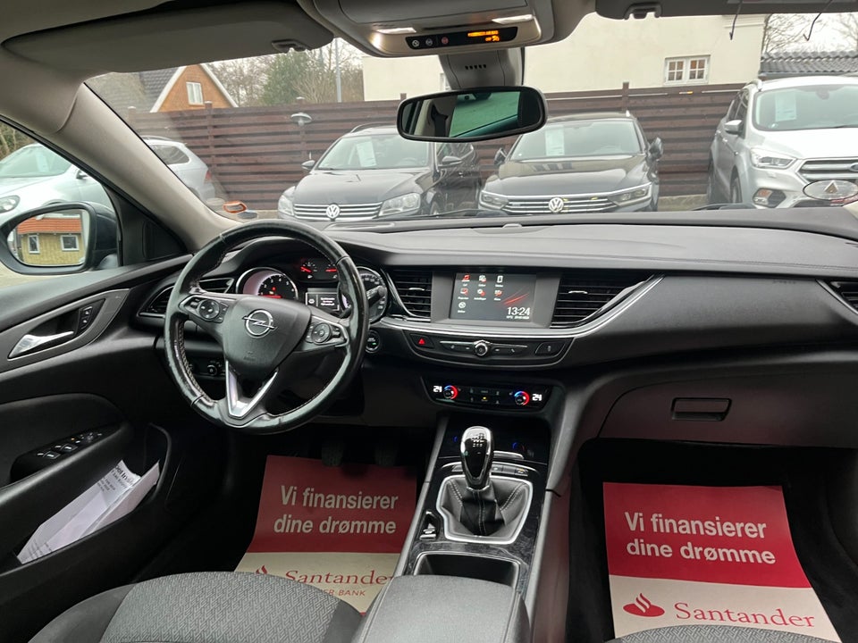 Opel Insignia 1,5 T 140 Enjoy Sports Tourer 5d