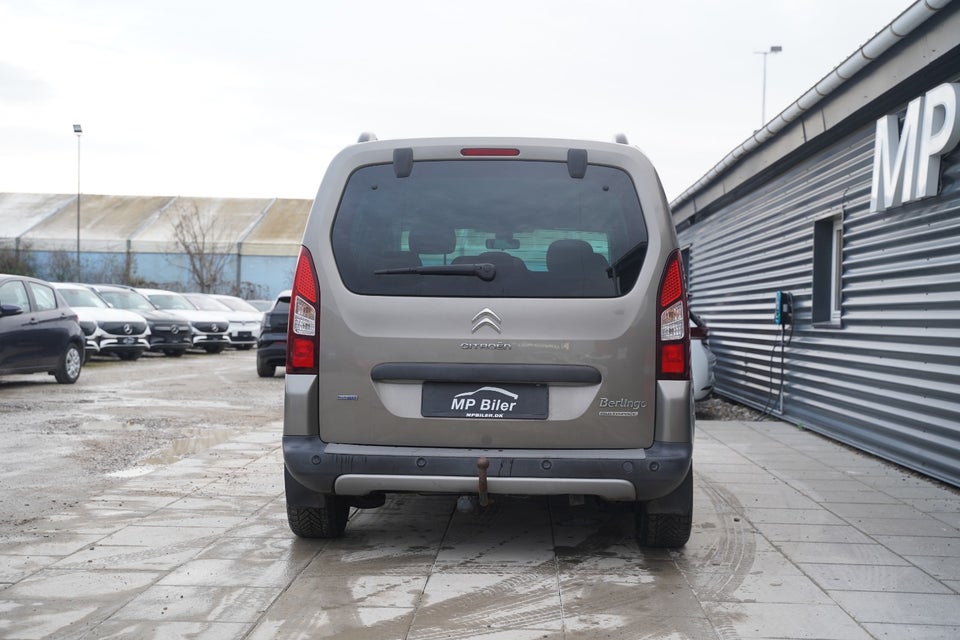 Citroën Berlingo 1,6 BlueHDi 120 Feel 5d