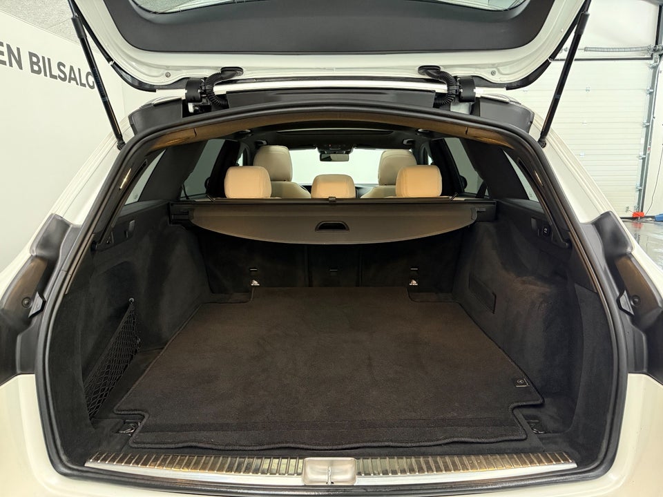 Mercedes E220 d 2,0 AMG Line stc. aut. 5d