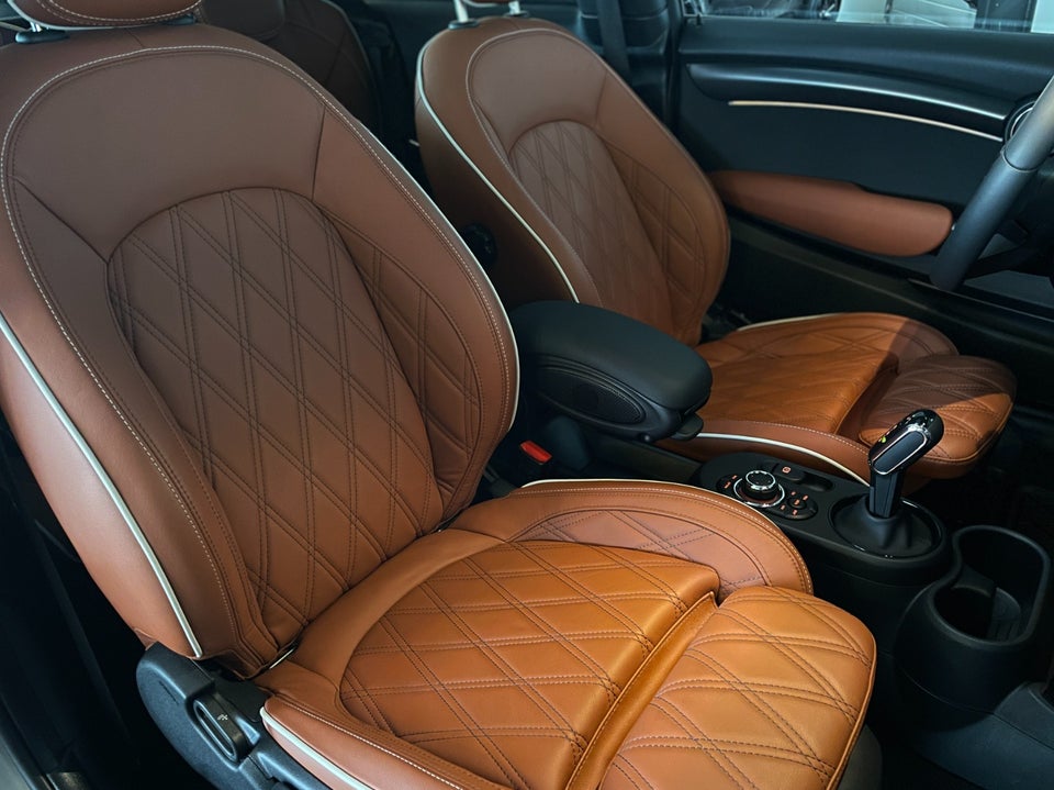 MINI Cooper SE Maximise 3d