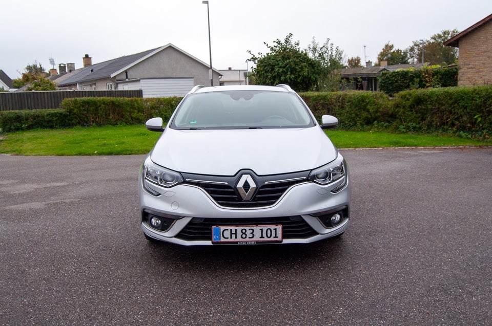 Renault Megane IV 1,3 TCe 140 Zen Sport Tourer EDC 5d