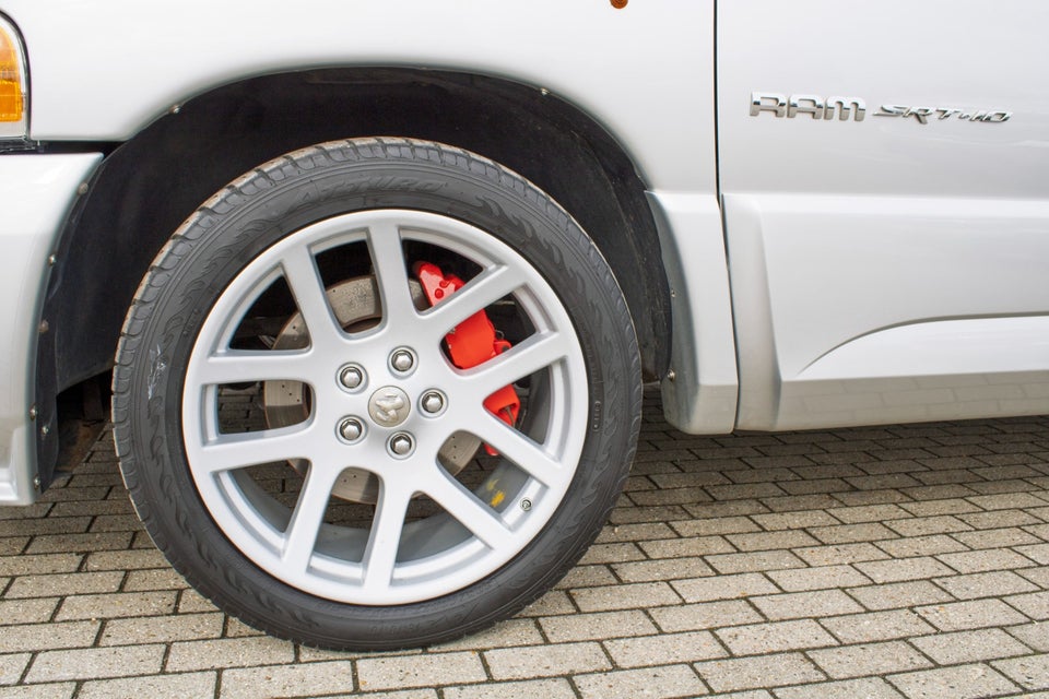 Dodge RAM 1500 8,3 SRT-10 aut. 4d