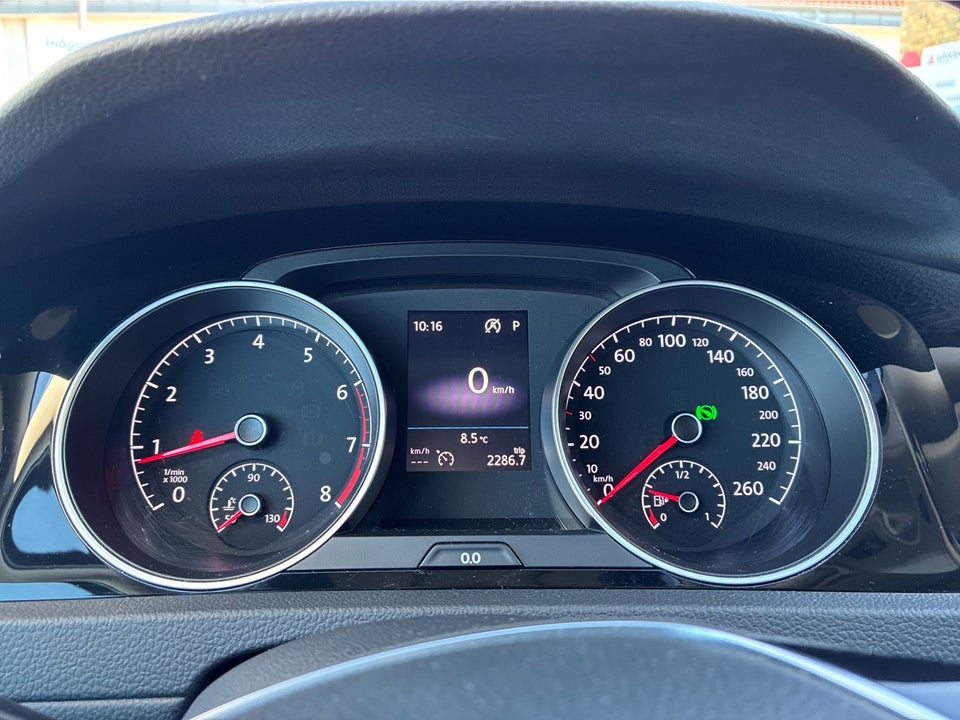 VW Golf VII 1,5 TSi 150 Highline DSG 5d