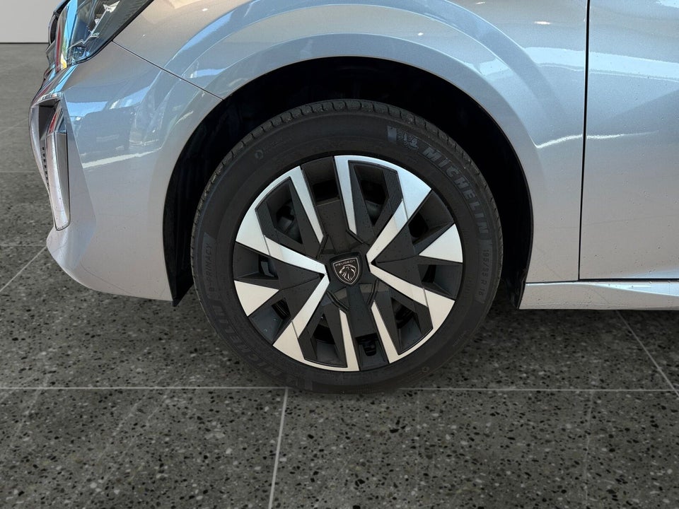 Peugeot e-208 50 Style 5d
