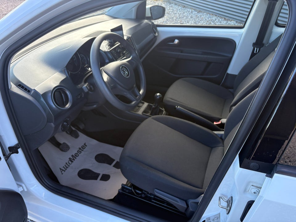 VW Up! 1,0 MPi 65 Move Up! BMT 5d