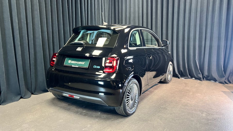 Fiat 500e 42 Icon 3d