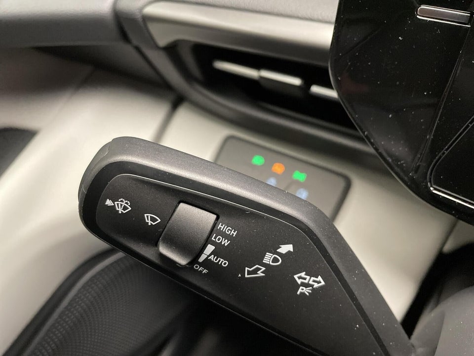 Ford Capri 77 Select Extended Range 5d