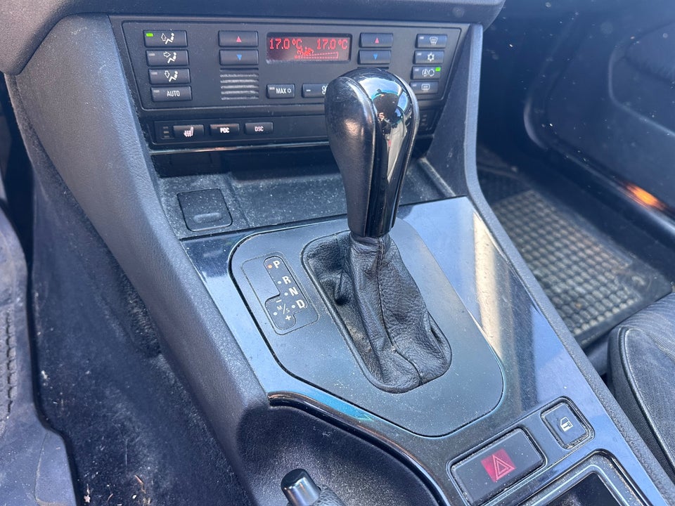 BMW 520i 2,2 Touring Steptr. 5d