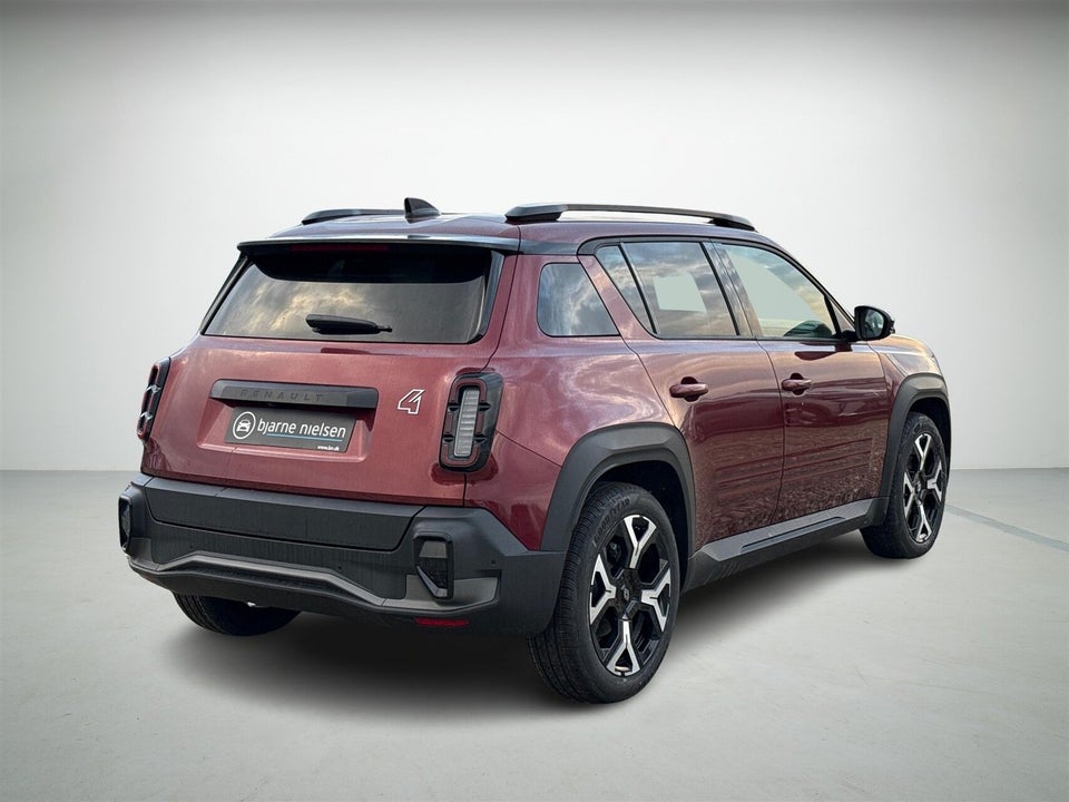 Renault 4 E-Tech 52 Techno 5d