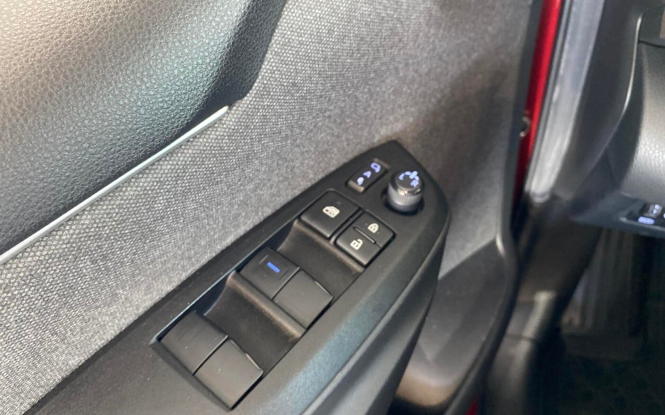 Toyota Yaris 1,5 Hybrid H3 Style e-CVT 5d