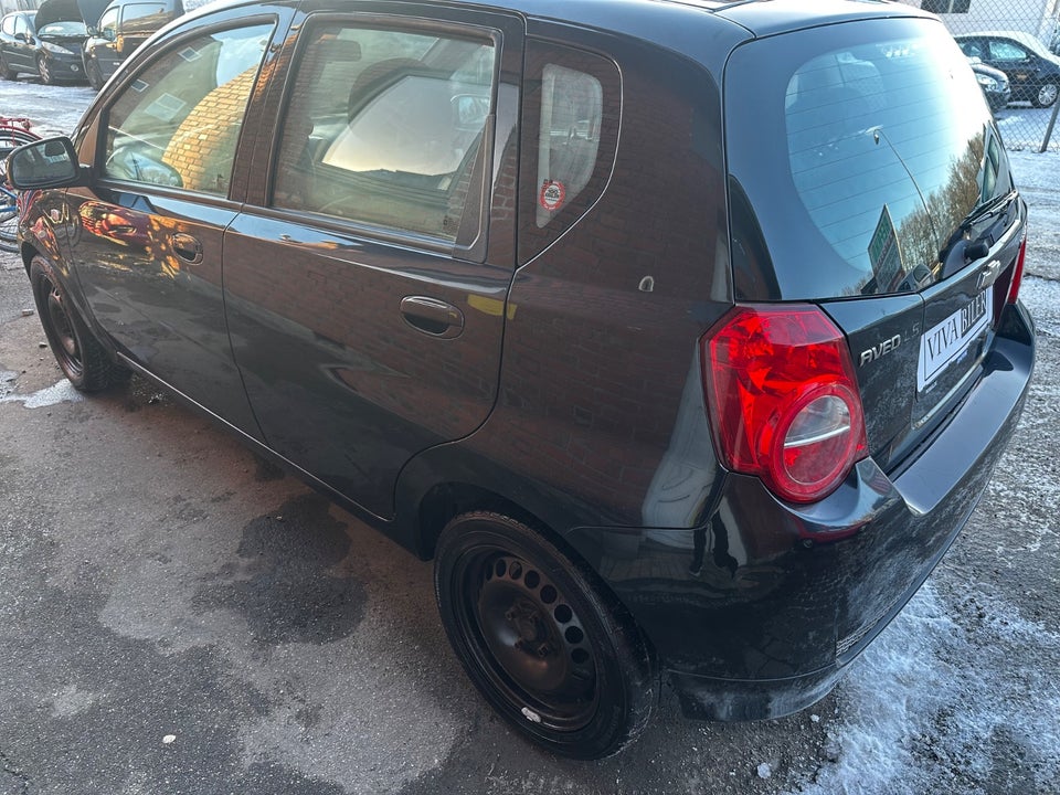 Chevrolet Aveo 1,2 LS 5d