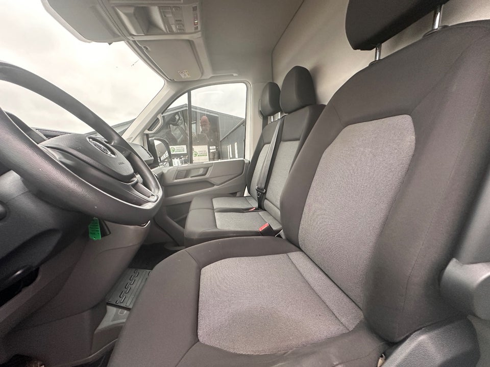 VW Crafter 35 2,0 TDi 140 Kassevogn L3H2