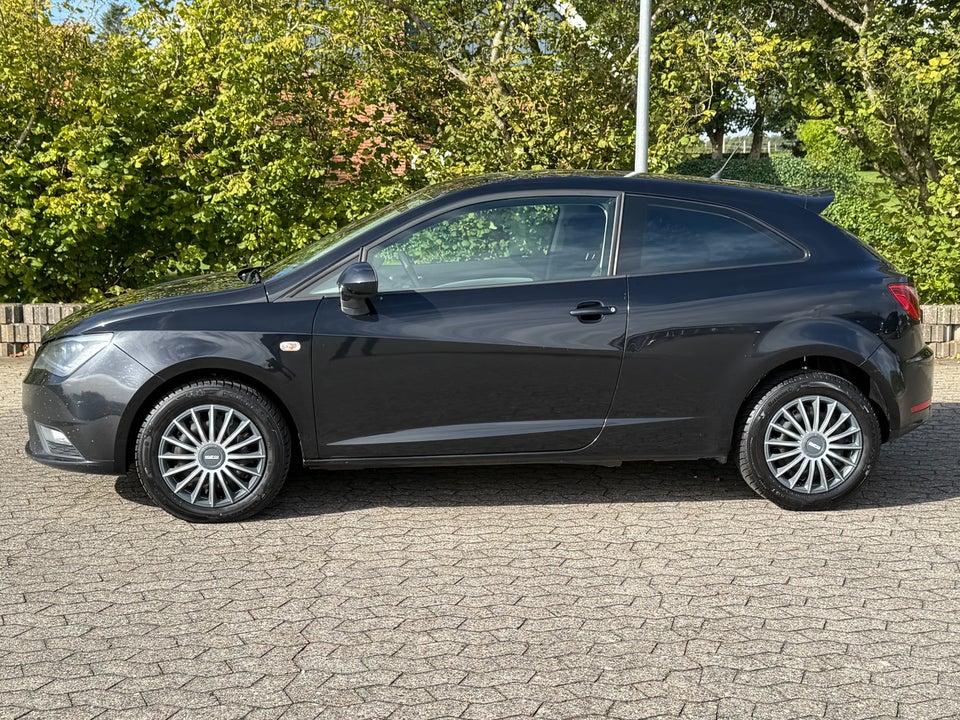 Seat Ibiza 1,6 TDi 90 Style SC Van 3d