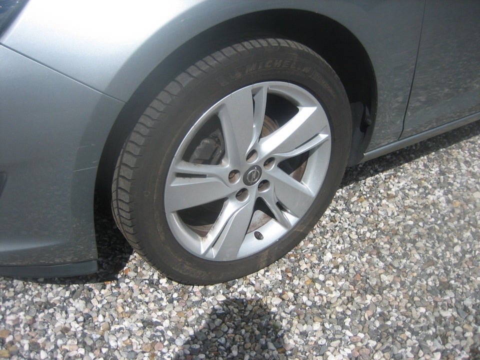 Opel Astra 1,4 T 140 Enjoy Sports Tourer 5d