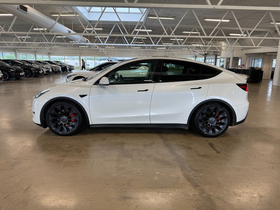 Tesla Model Y Performance AWD 5d