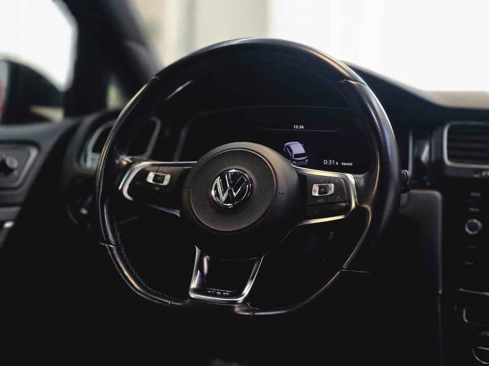 VW Golf VII 1,4 GTE DSG 5d