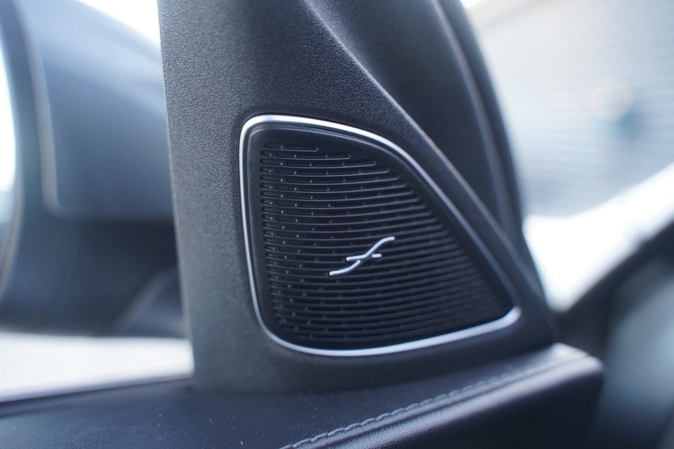 Mercedes C300 d 2,0 AMG Premium stc. aut. 5d