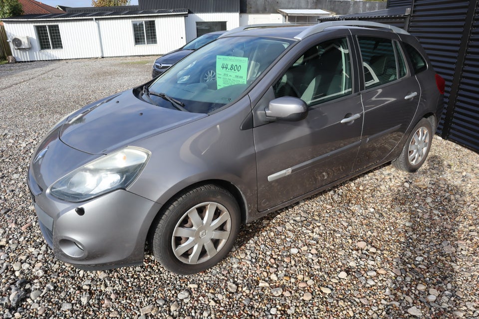 Renault Clio III 1,2 16V Avantage Sport Tourer 5d