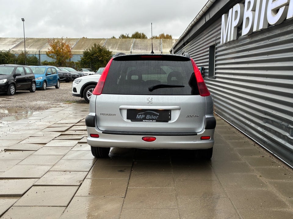 Peugeot 206 1,6 SW 5d