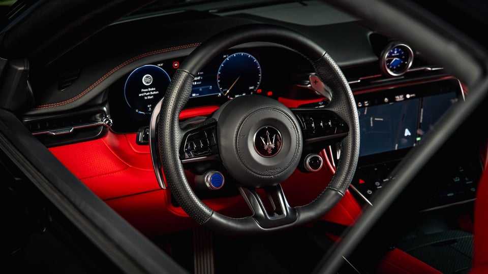 Maserati GranTurismo 3,0 V6 Trofeo aut. 2d