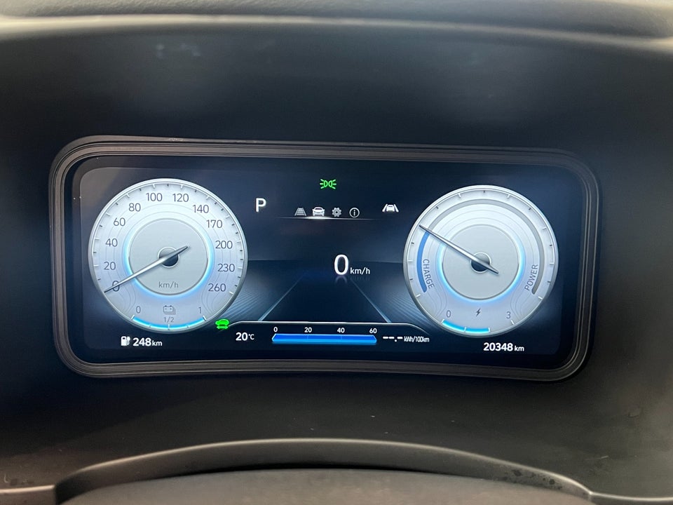 Hyundai Kona 39 EV Essential 5d