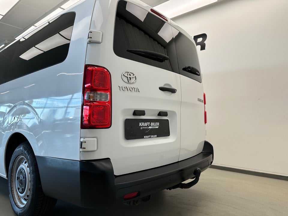 Toyota ProAce Verso 1,5 D 120 Long Combi 9prs 5d