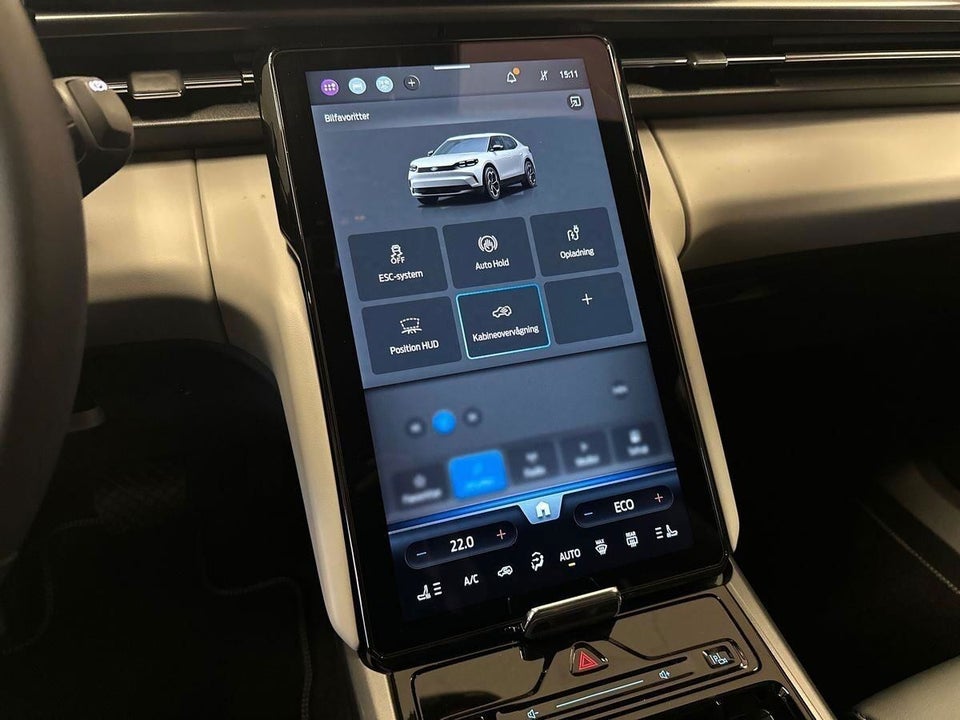 Ford Capri 82 Select Extended Range 5d